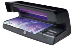 Safescan® 50 schwarz - UV Geldscheinprüfgerät Banknotenprüfer 206 x 102 x 88 mm schwarz